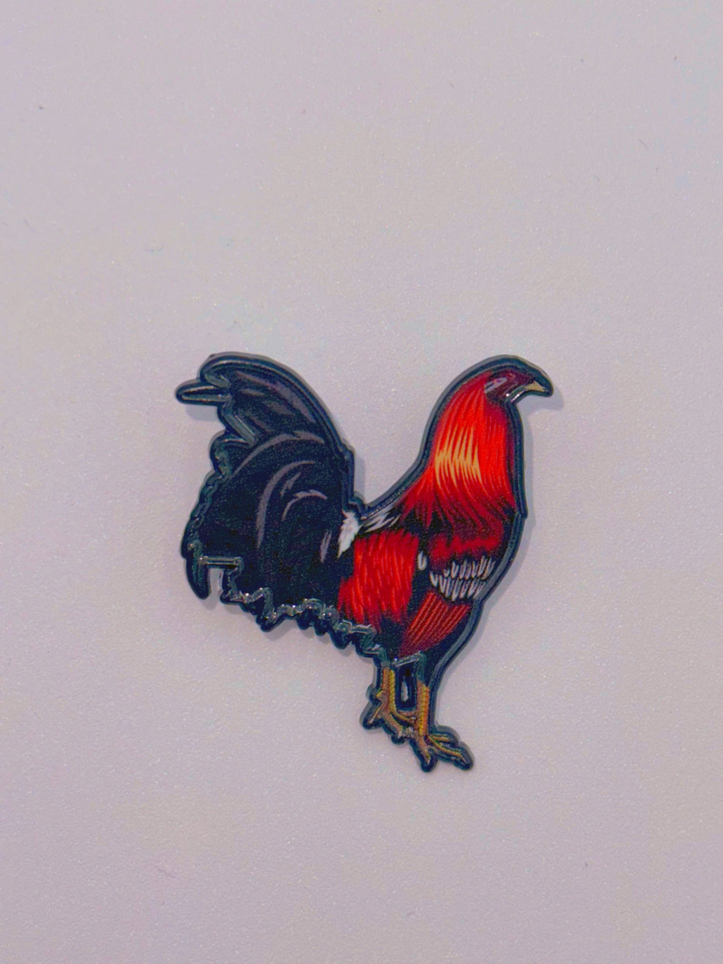 Pin gallo rojo